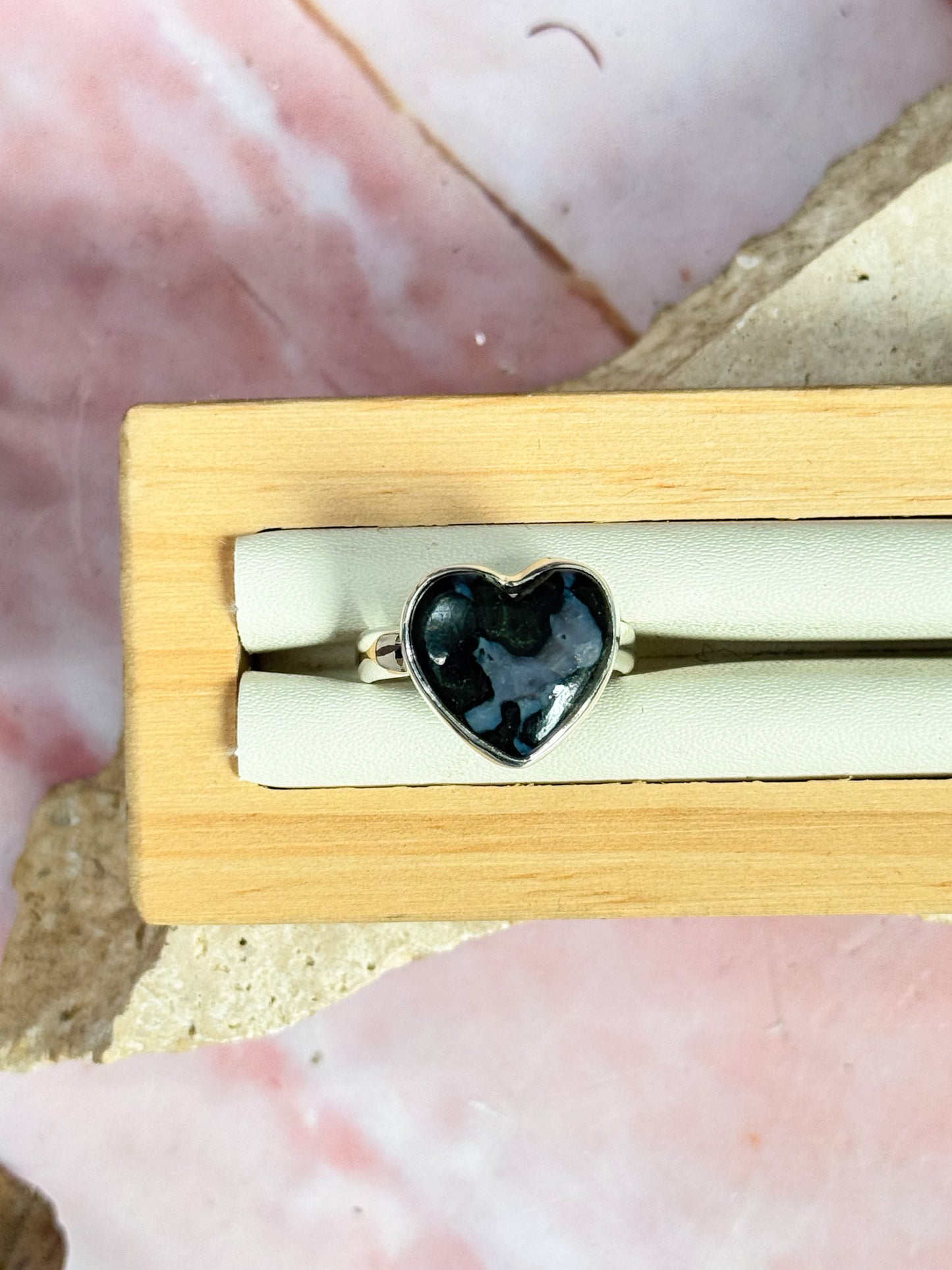 Mystic Merlinite Rings